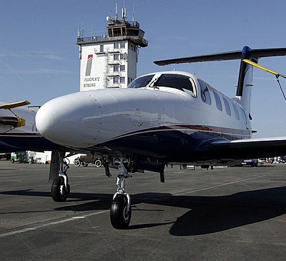 Air Taxi charter - Private Airplane
